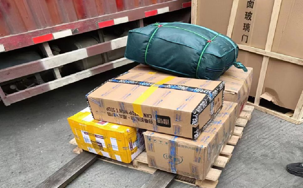 蘇州發(fā)輝南物流公司